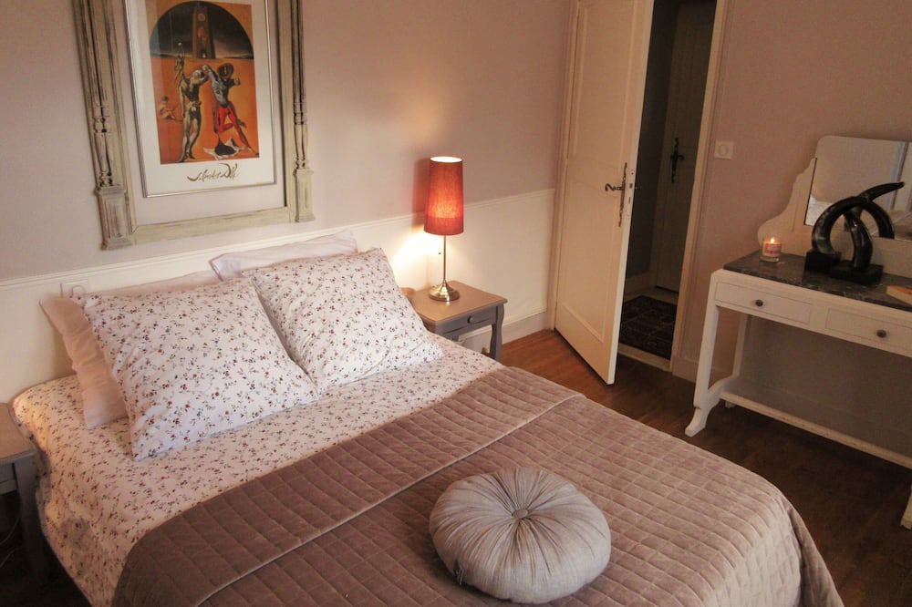 Photo of Bedroom in Eyliac