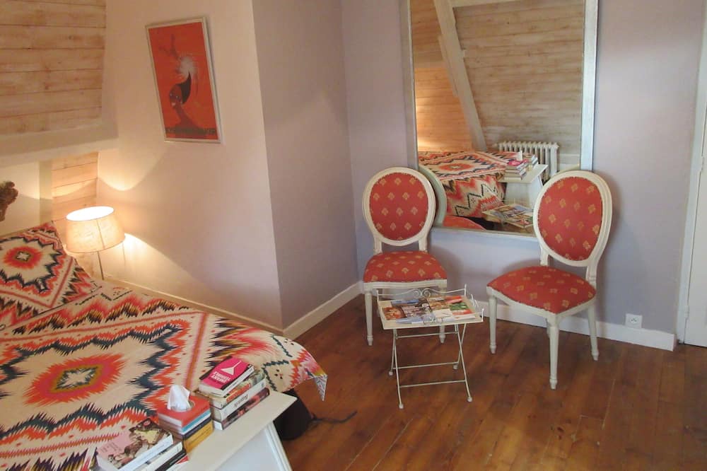 Photo of Bedroom in Eyliac