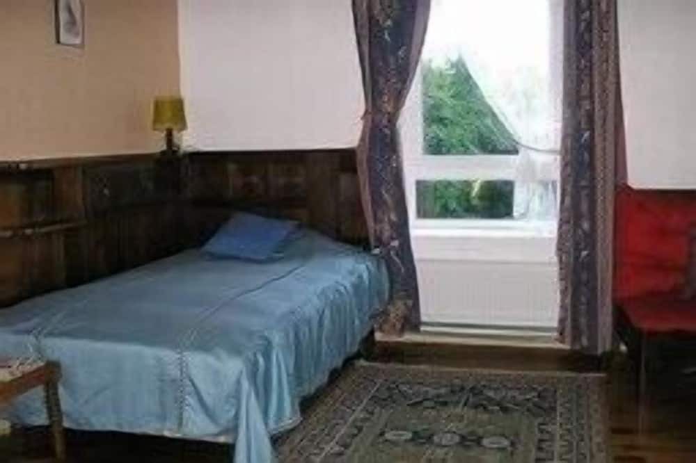 Photo of Bedroom in Saint-Mayeux