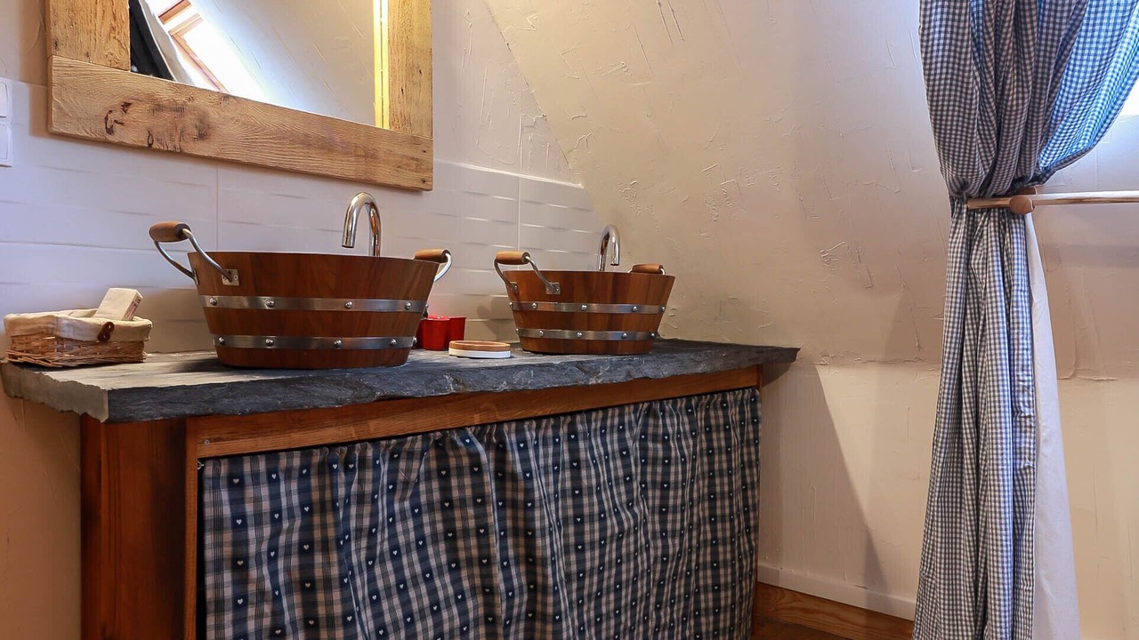 Photo of Bathroom in Cierp-Gaud