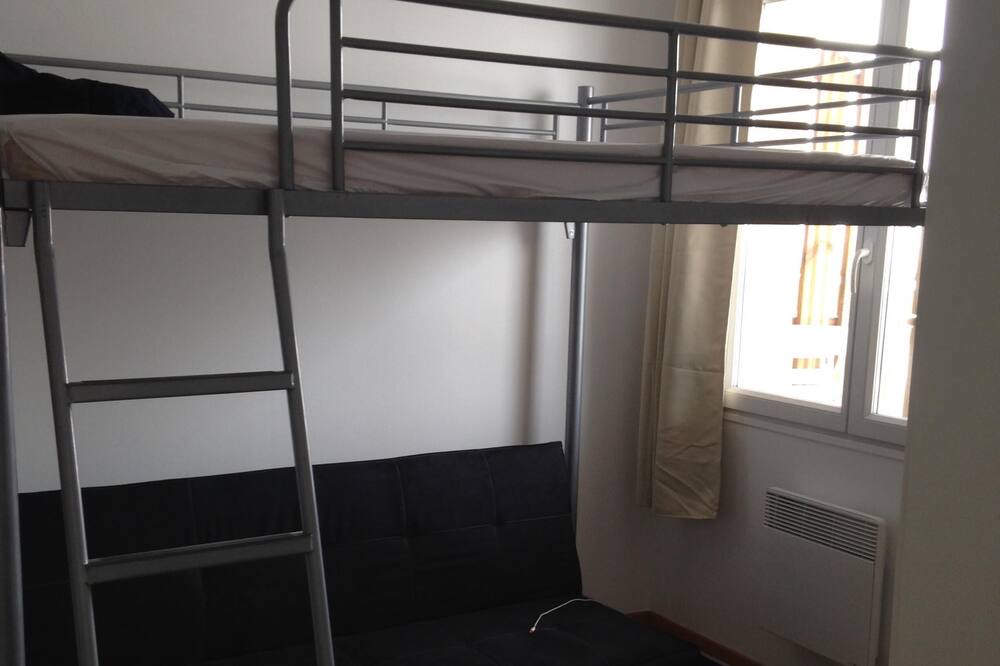Photo of Bedroom in Seyne