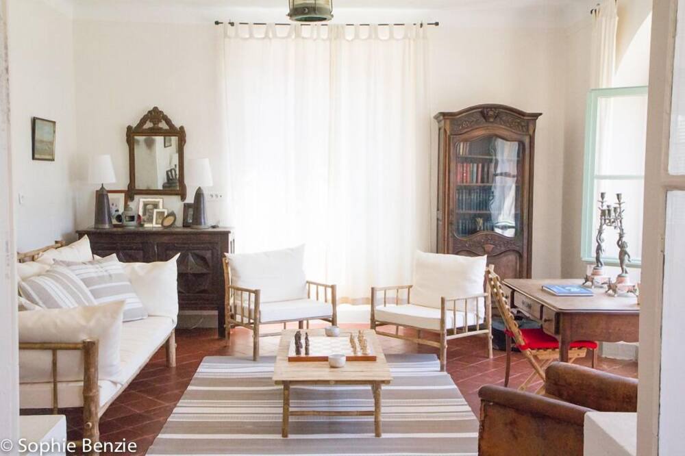 Photo of Livingroom in Port-Cros