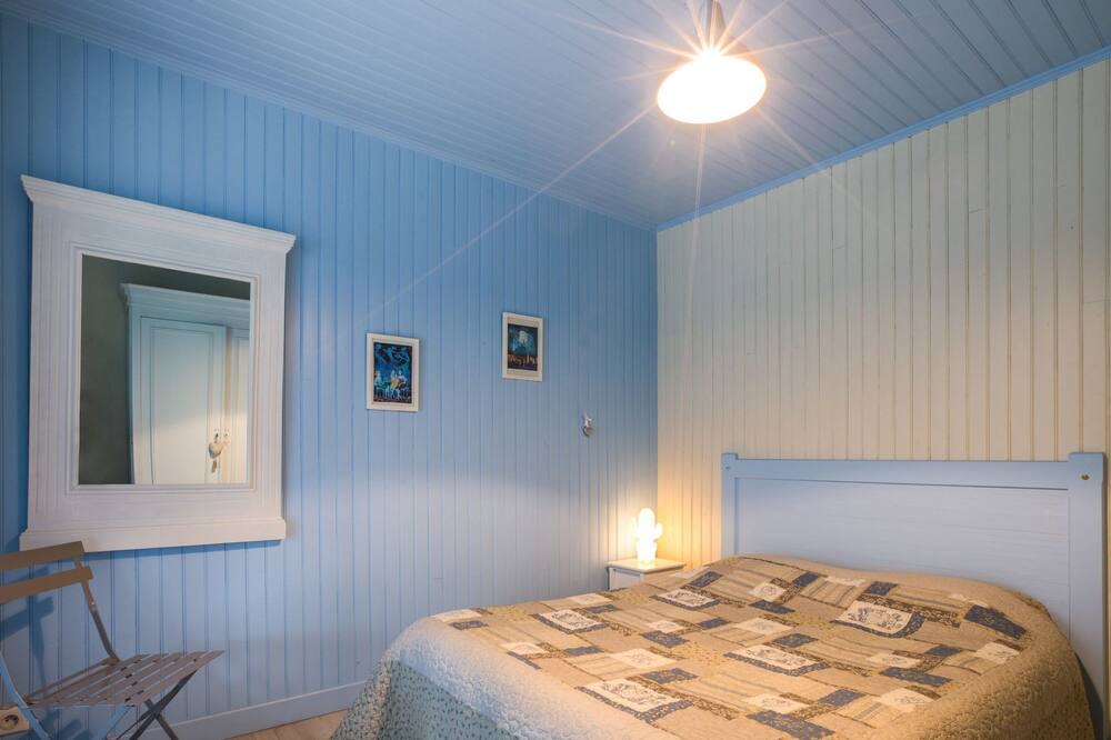 Photo of Bedroom in Saubion