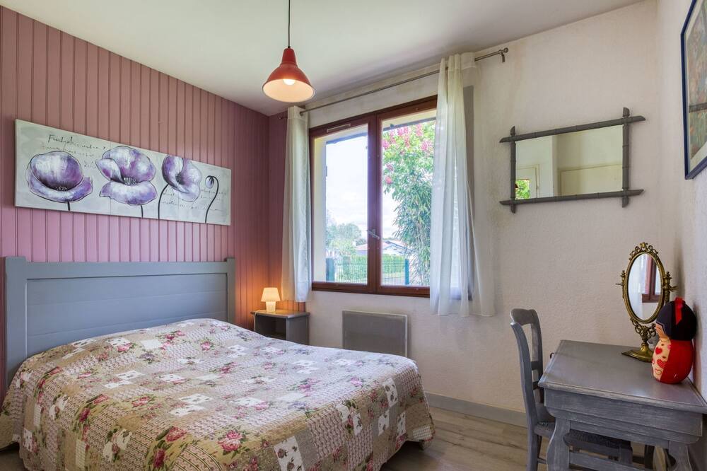 Photo of Bedroom in Saubion