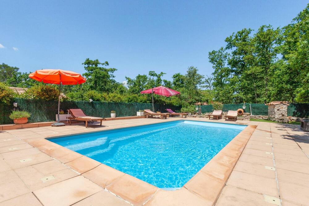 Photo of Outdoor in Rocbaron