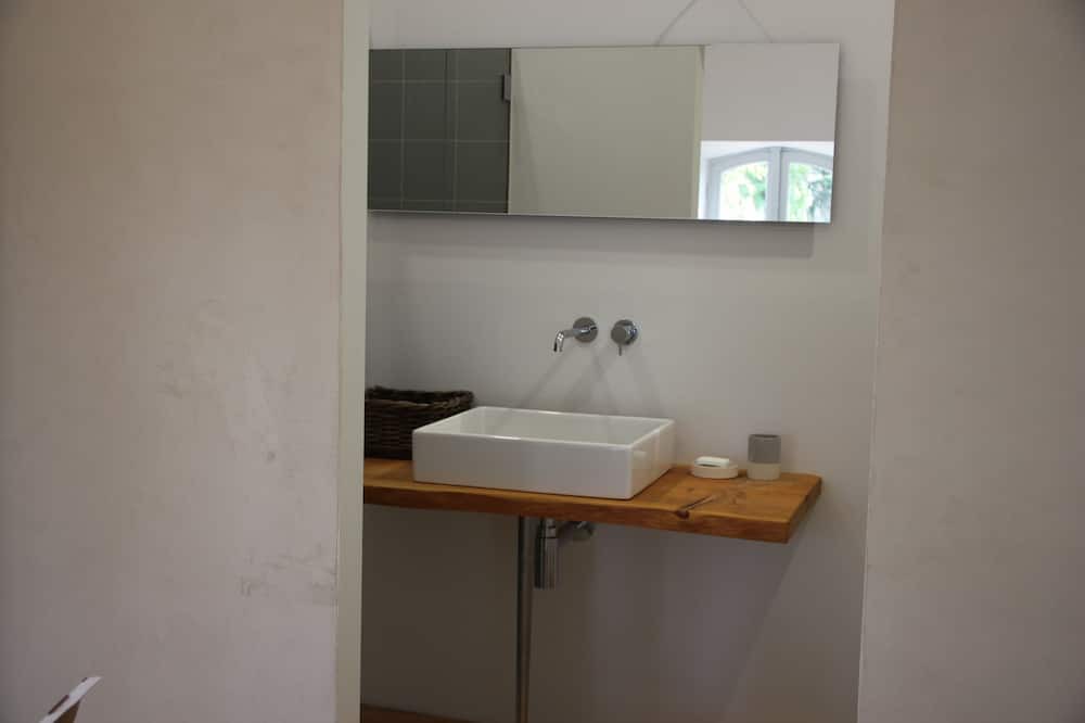 Photo of Bathroom in Auch