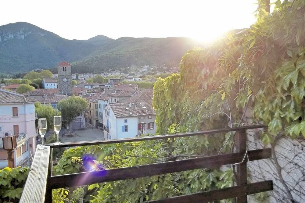 Photo of Patio Balcony in Quillan