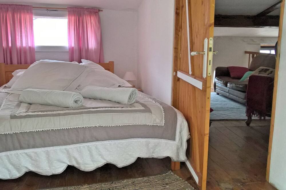 Photo of Bedroom in Quillan