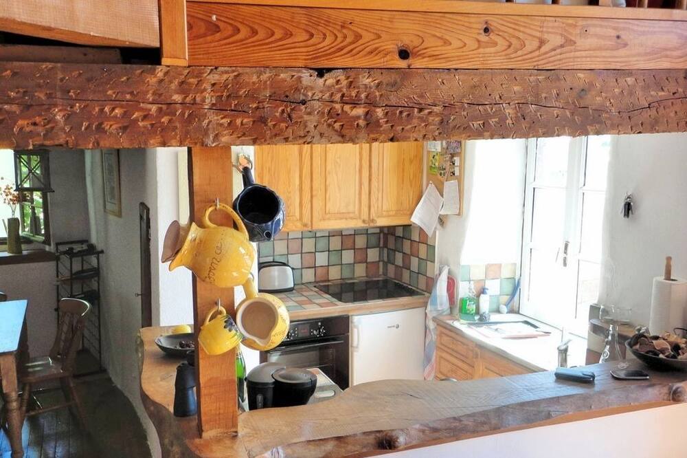 Photo of Kitchen in Quillan