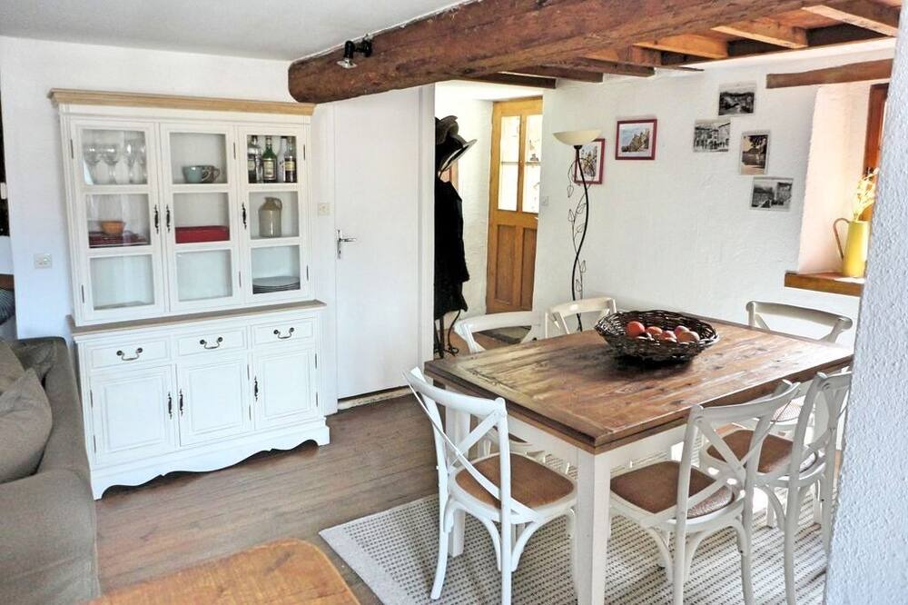 Photo of Kitchen in Quillan