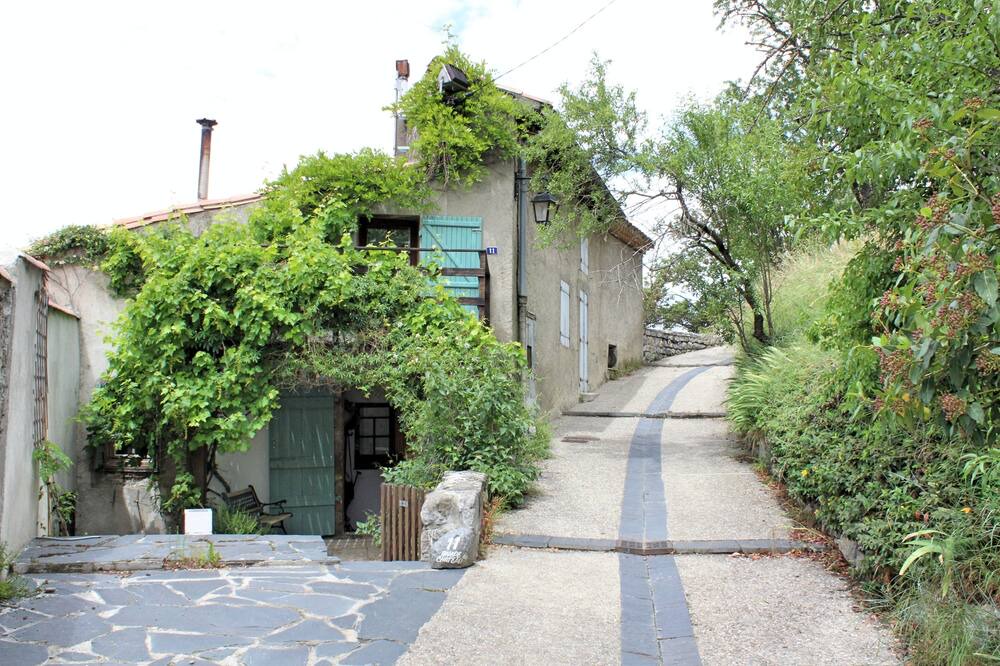 Photo of Outdoor in Quillan