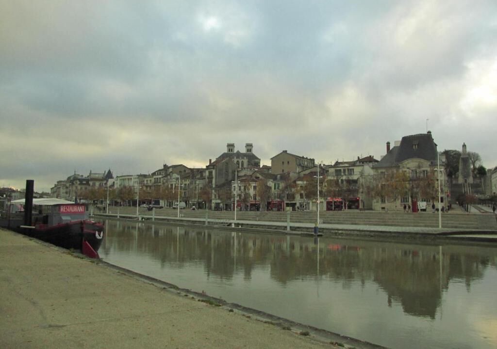 Photo of Others in Verdun