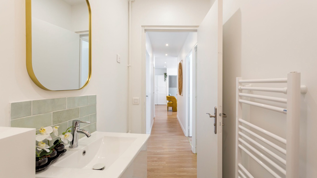 Photo of Bathroom in Grenelle