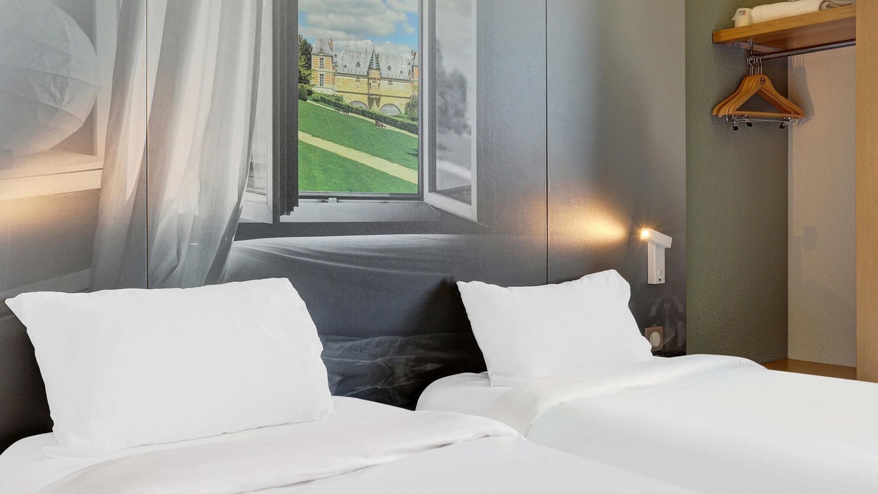 Photo of Bedroom in Chalons-en-Champagne