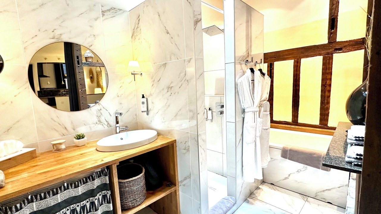 Photo of Bedroom in Chalons-en-Champagne
