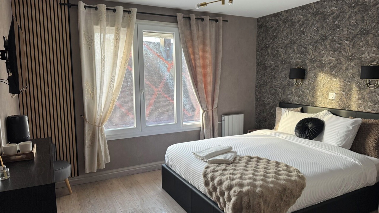 Photo of Bedroom in Charmes