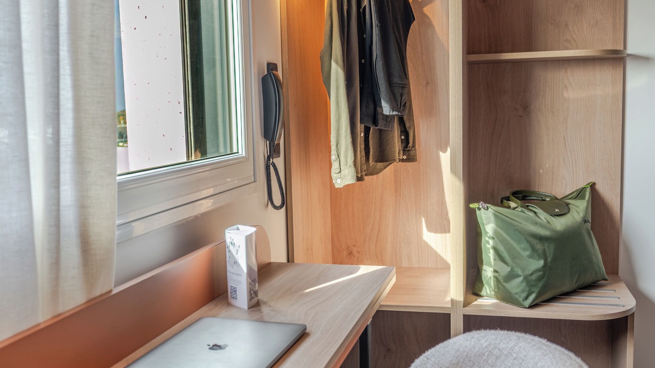Photo of Bedroom in Chalons-en-Champagne
