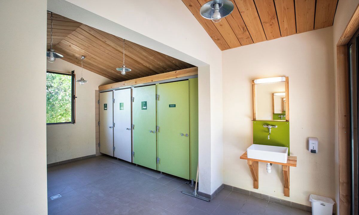 Photo of Bathroom in Saint-Vincent-les-Forts