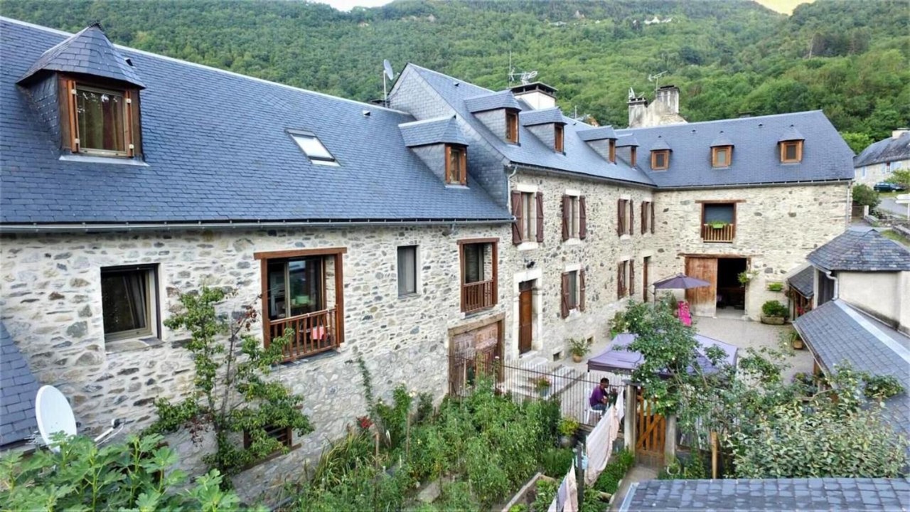 Photo of Outdoor in Guchan