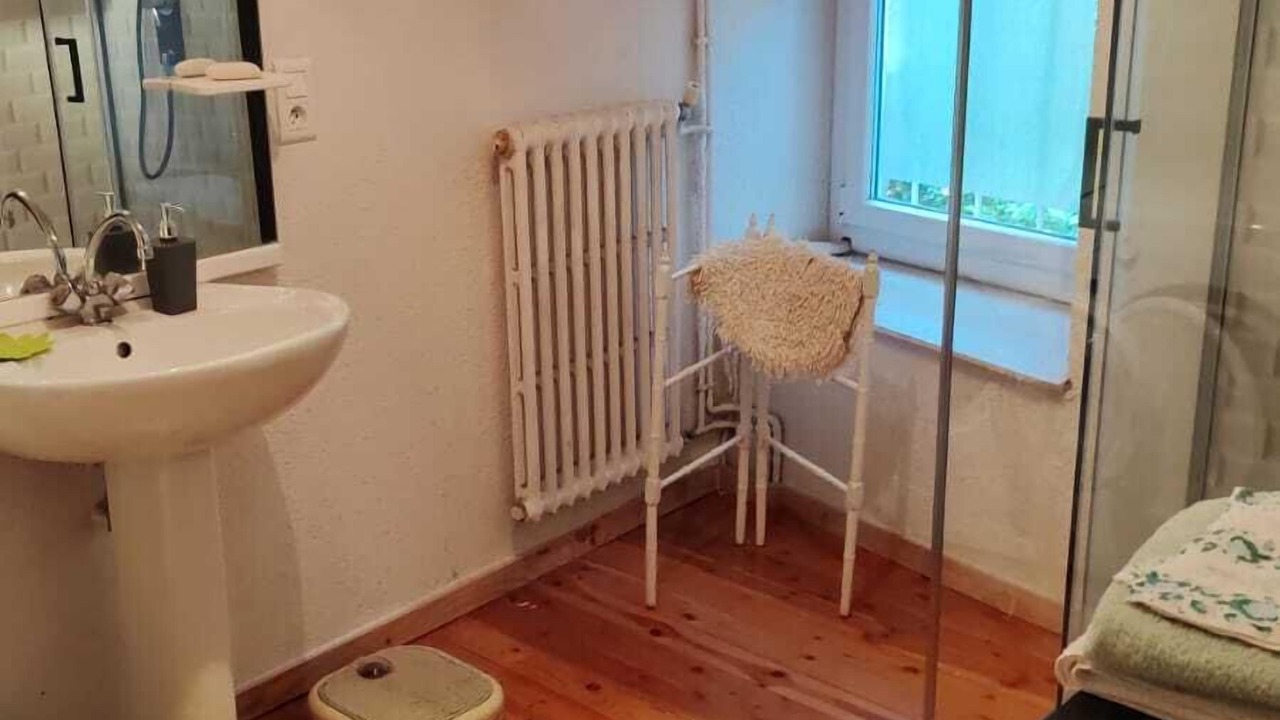 Photo of Bathroom in Querigut