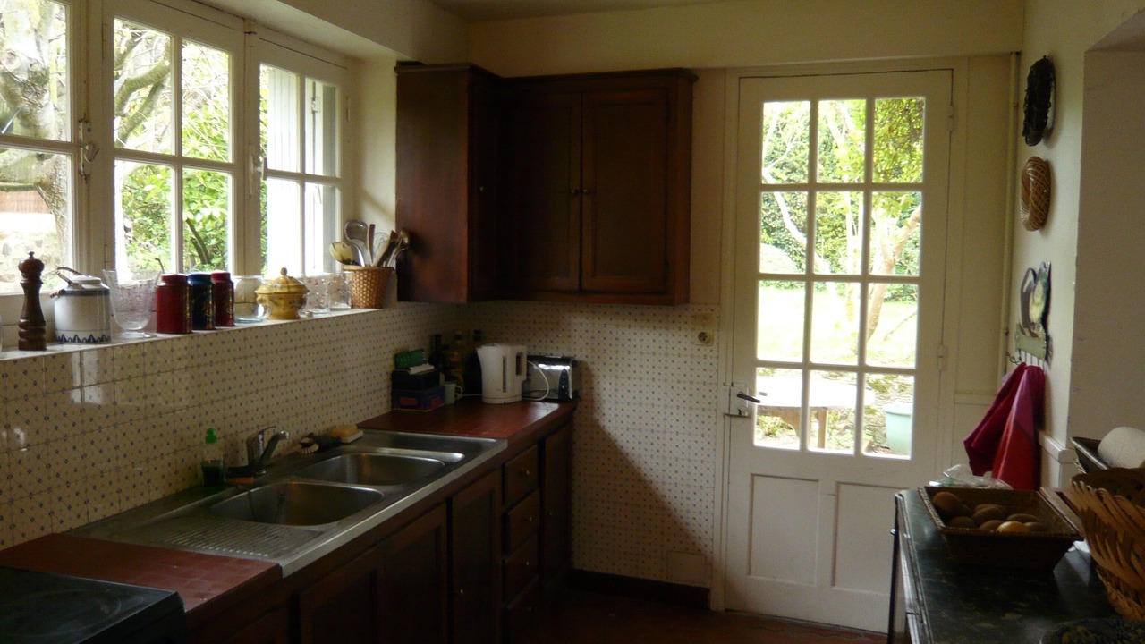 Photo of Kitchen in Saint-Jacut-de-la-Mer
