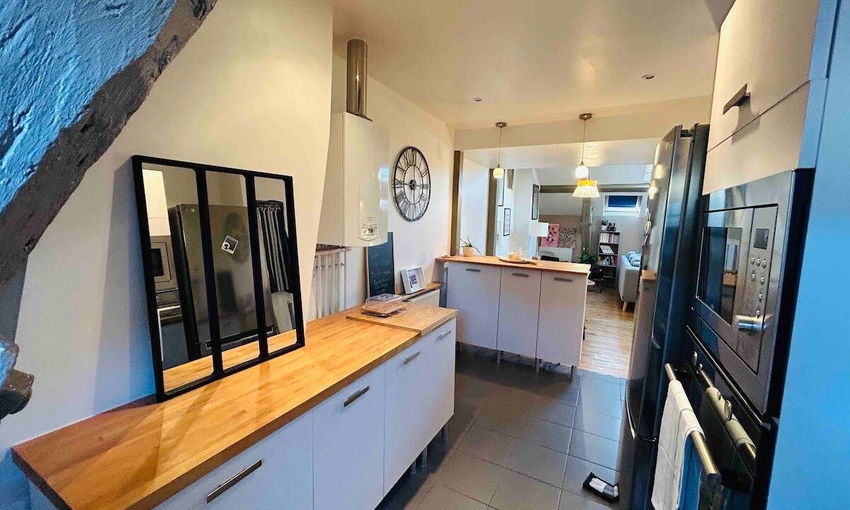 Photo of Kitchen in Jamin