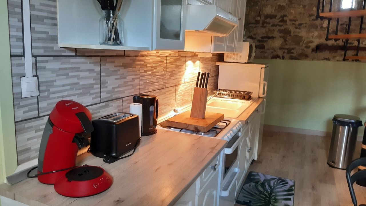 Photo of Kitchen in Allineuc