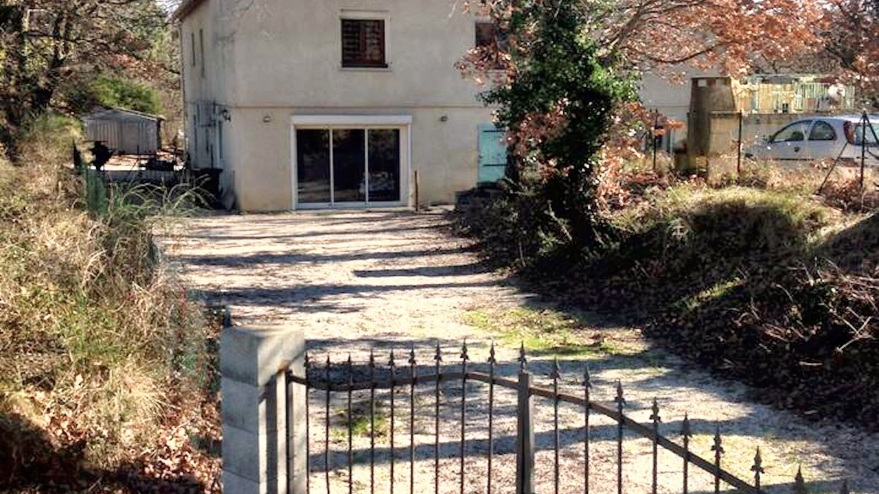 Photo of Outdoor in Belvezet