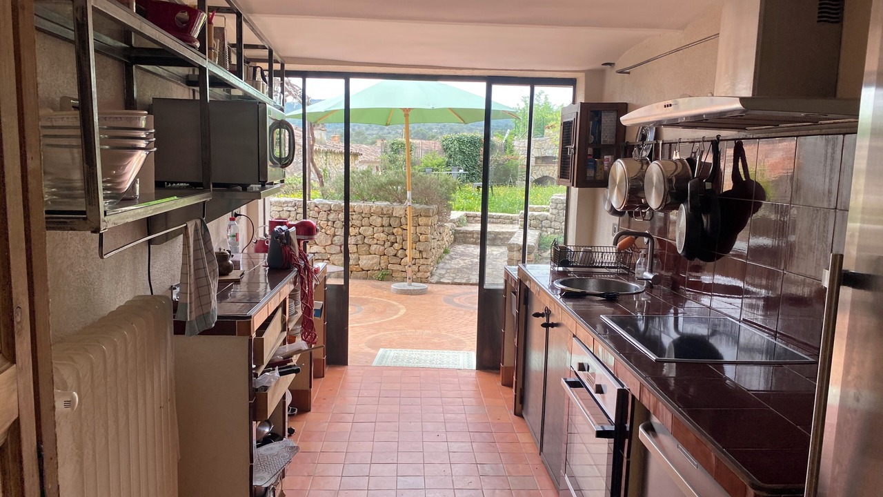Photo of Kitchen in Ampus