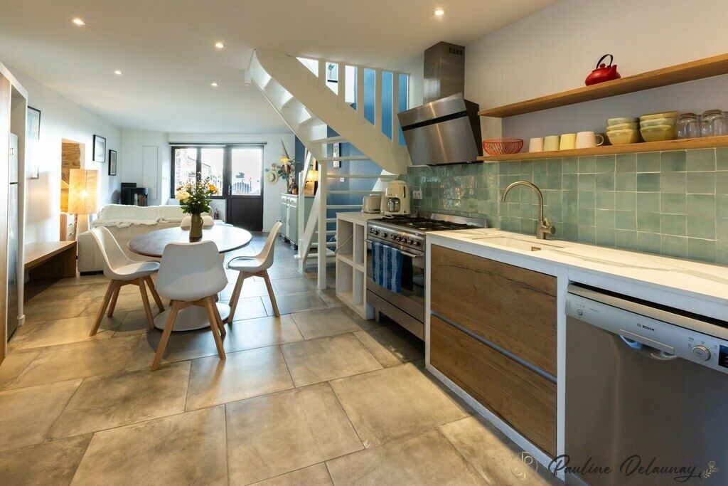 Photo of Kitchen in Saint-Michel-en-Greve