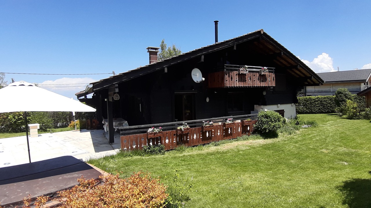 Photo of Outdoor in La Roche-sur-Foron