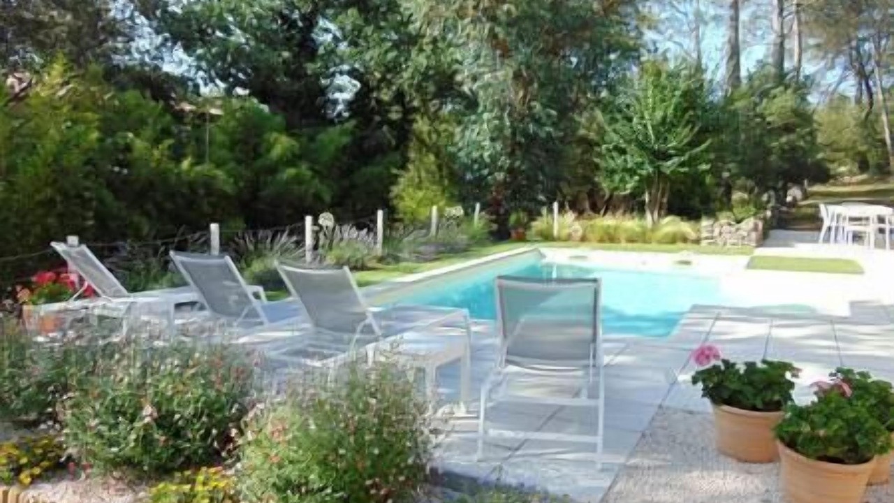 Photo of Outdoor in Saint-Maximin-la-Sainte-Baume