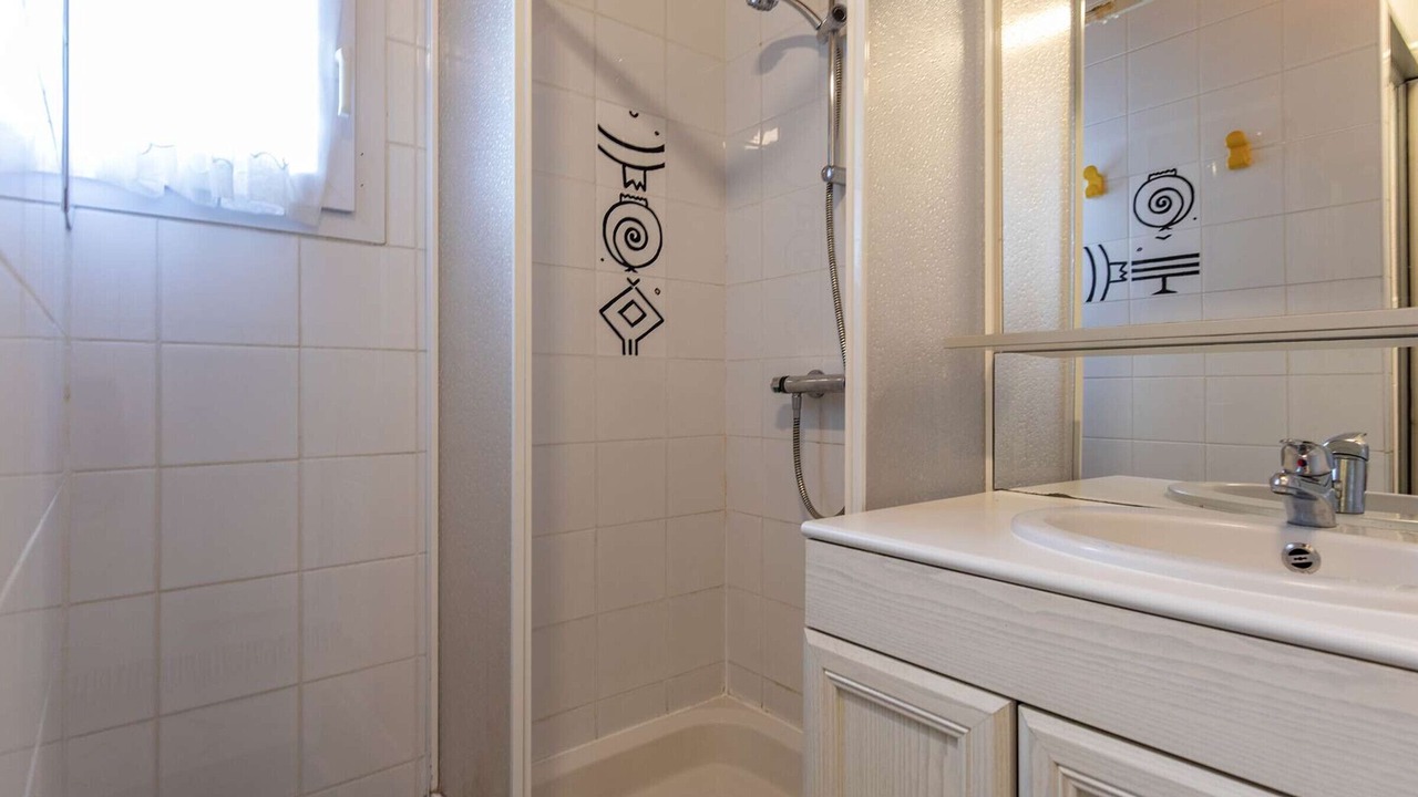 Photo of Bathroom in Cauterets