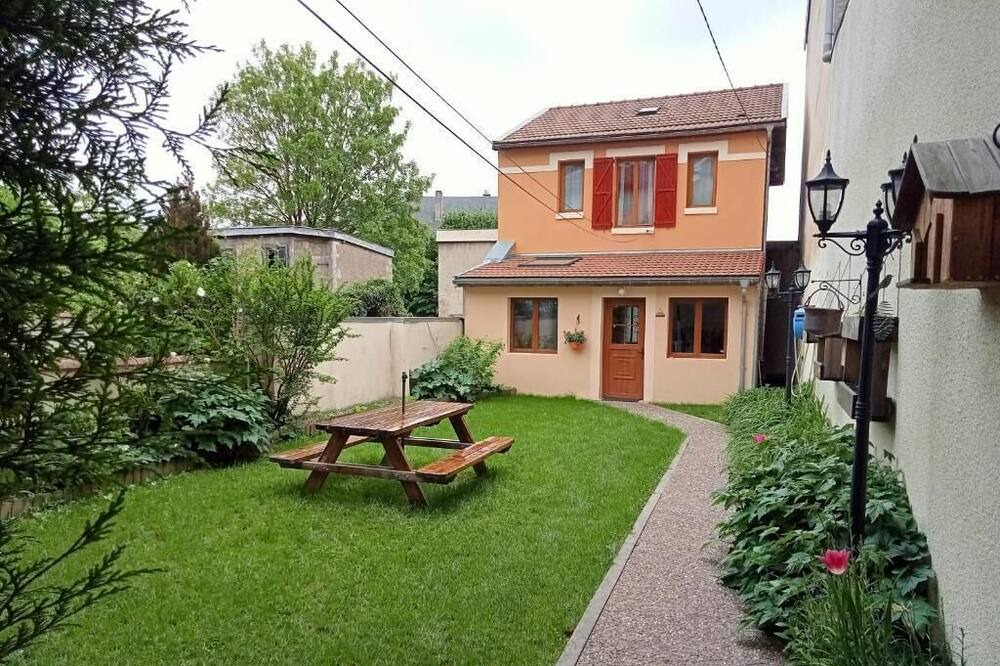 Photo of Outdoor in Verdun
