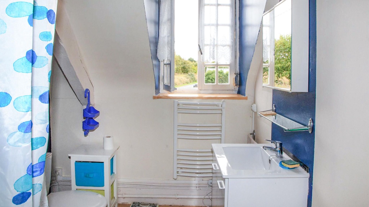 Photo of Bathroom in Planguenoual