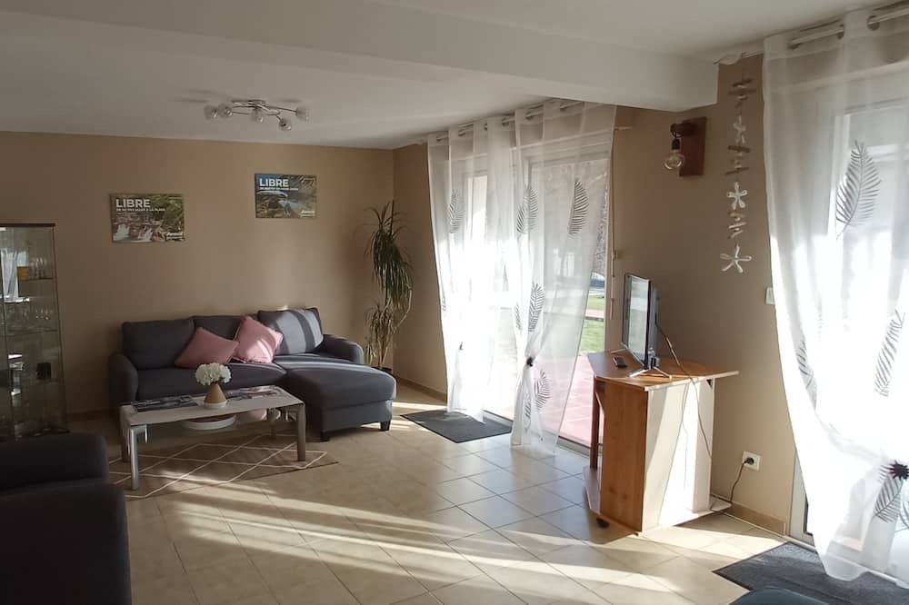 Photo of Livingroom in Fougax-et-Barrineuf