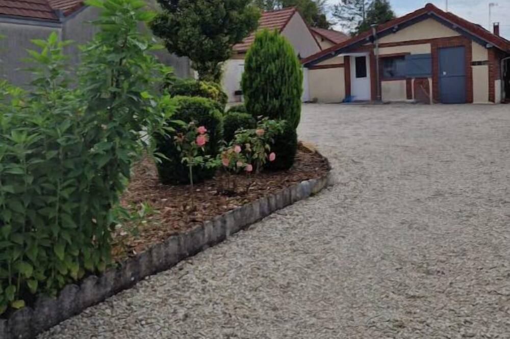 Photo of Outdoor in Mesnil-Sellieres