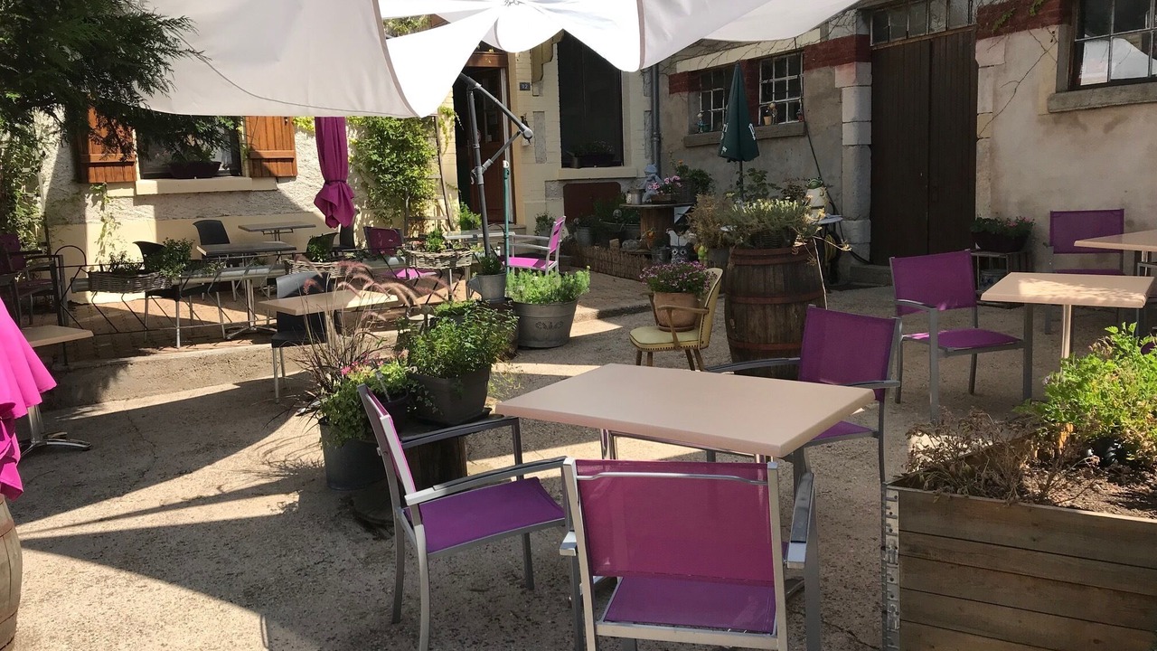 Photo of Outdoor in Eply
