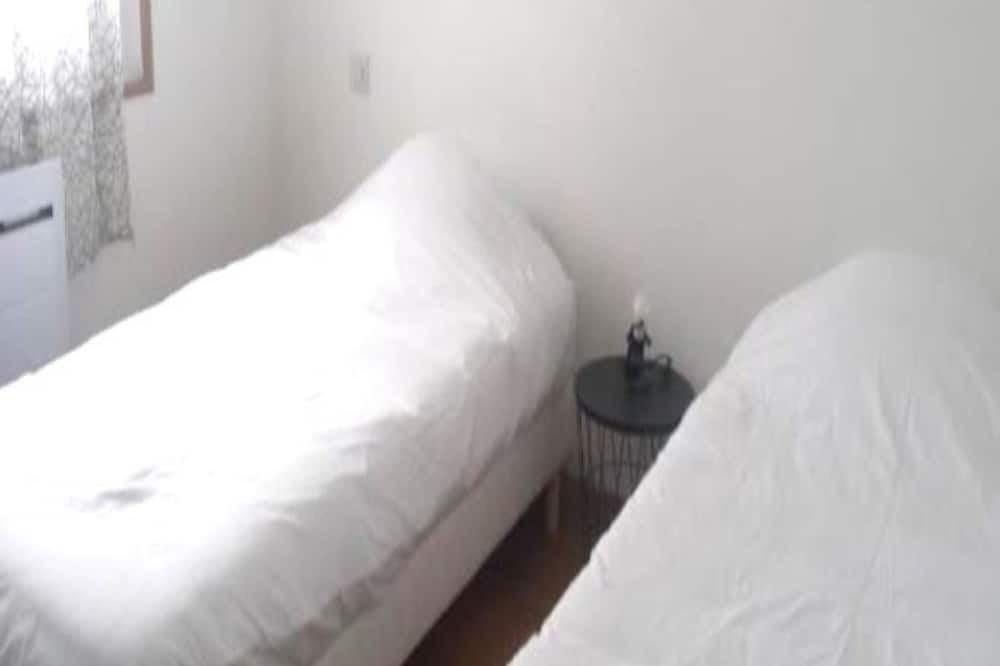 Photo of Bedroom in Tarbes