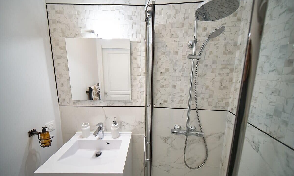 Photo of Bathroom in Vaise