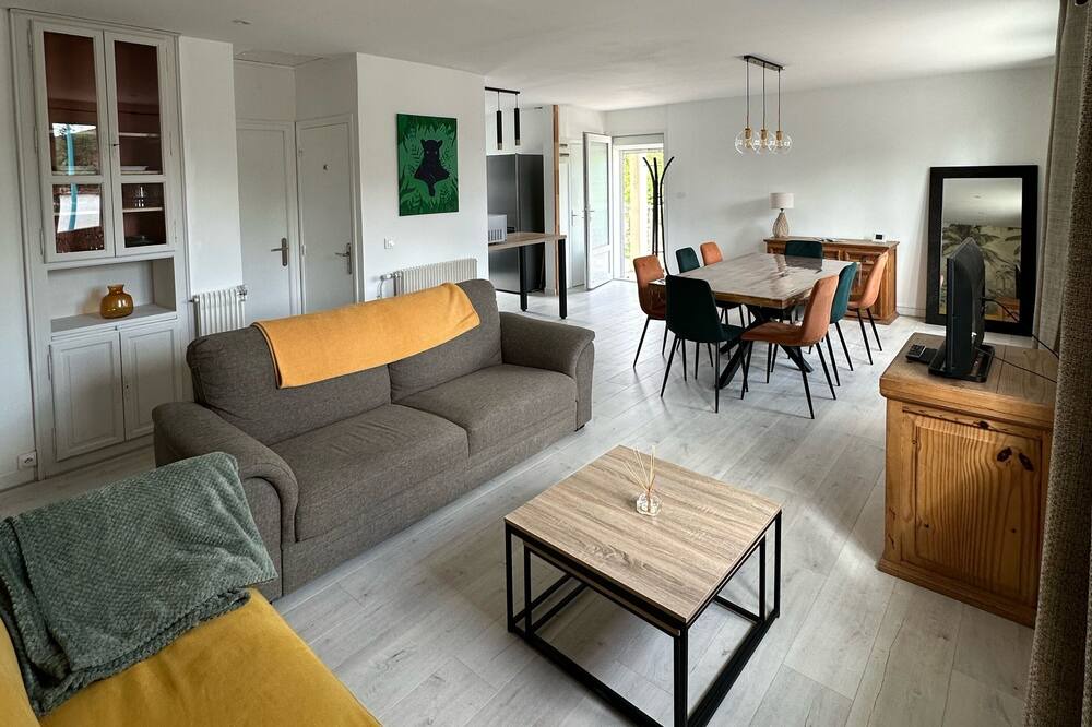 Photo of Livingroom in Juvigny