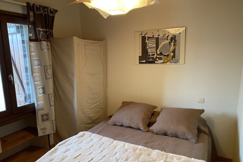 Photo of Bedroom in Fontrabiouse