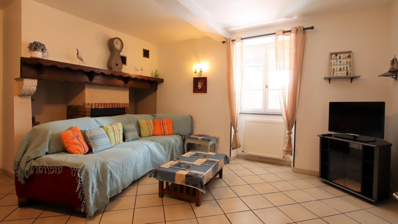 Photo of Livingroom in Buros