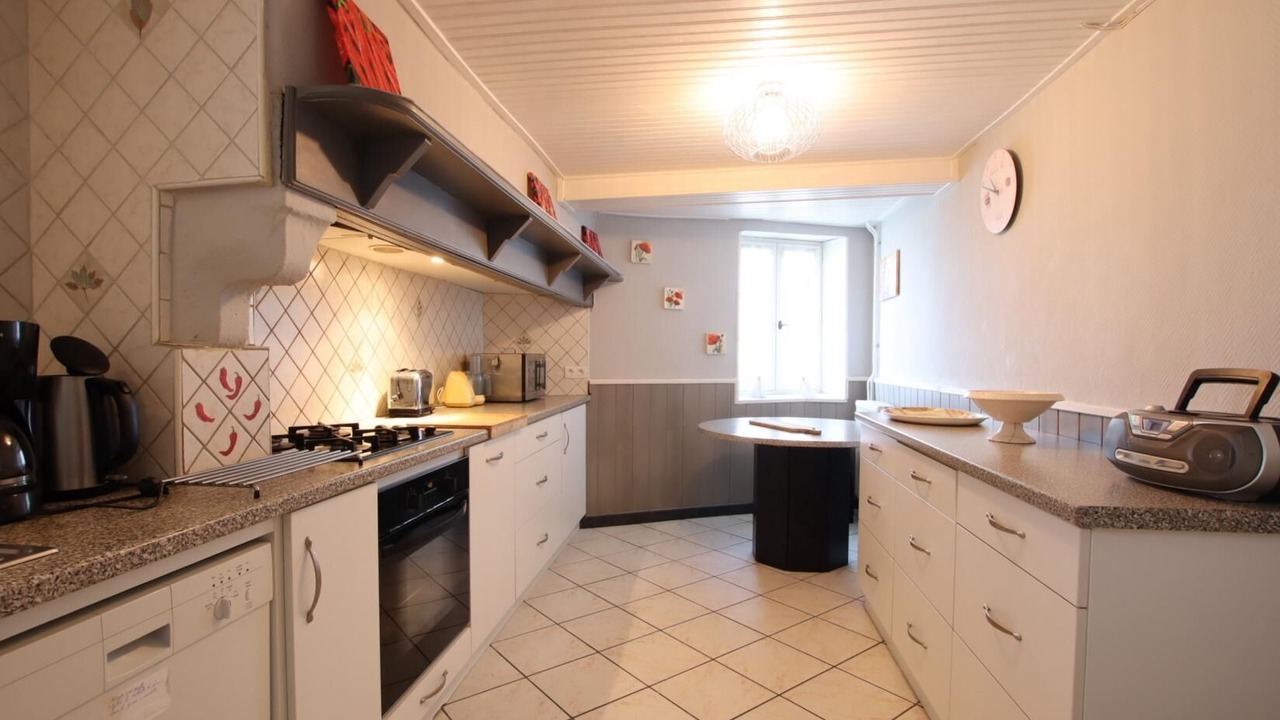 Photo of Kitchen in Buros