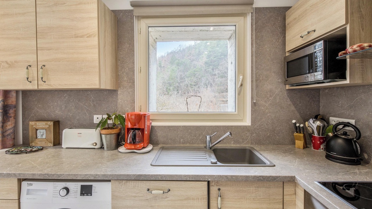 Photo of Kitchen in La Bollene-Vesubie