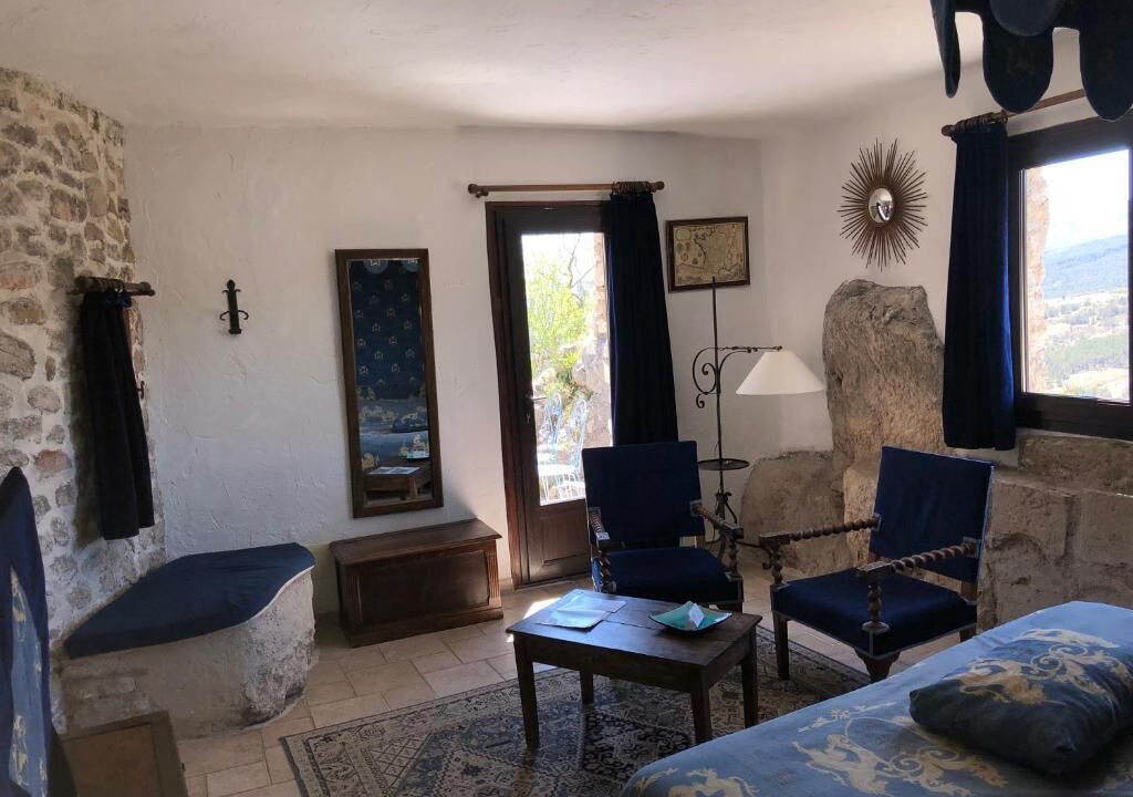 Photo of Livingroom in Trigance
