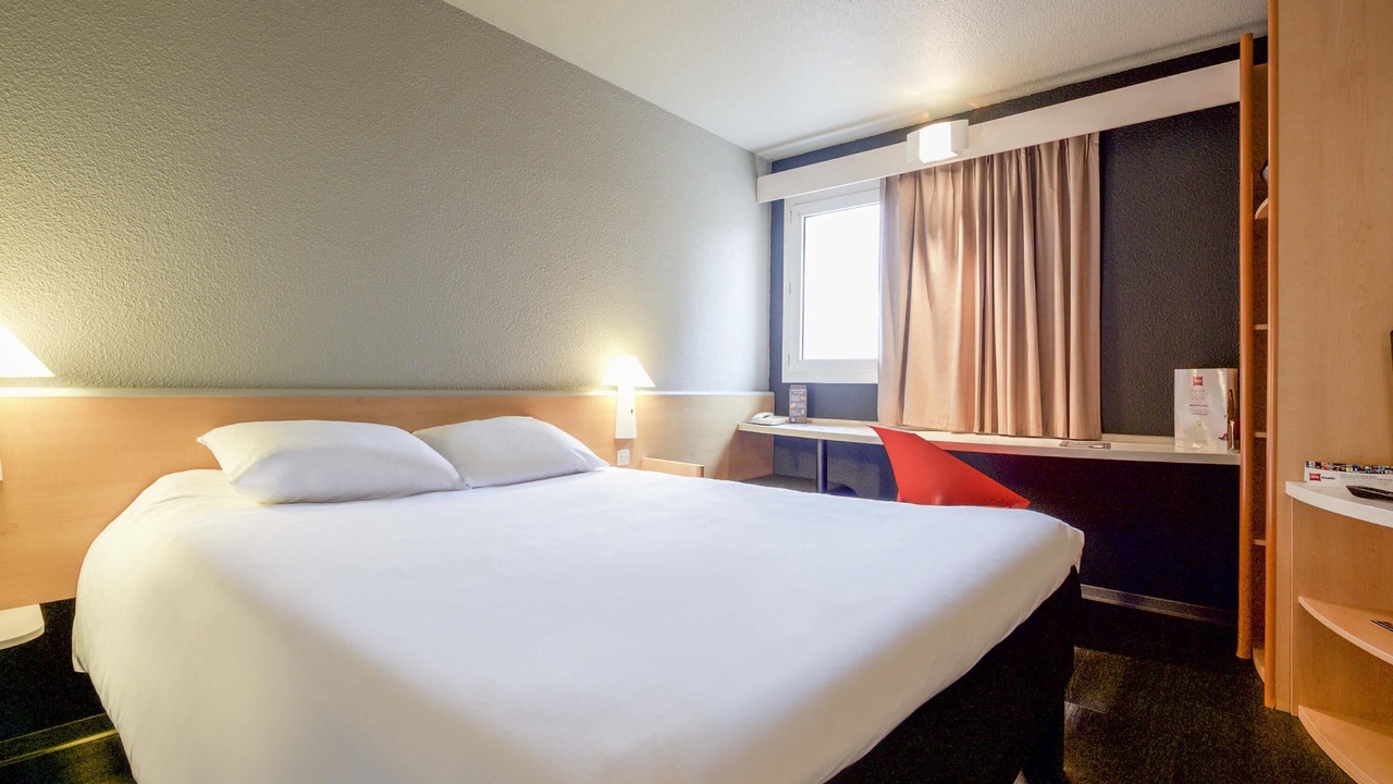 Photo of Bedroom in Lescar