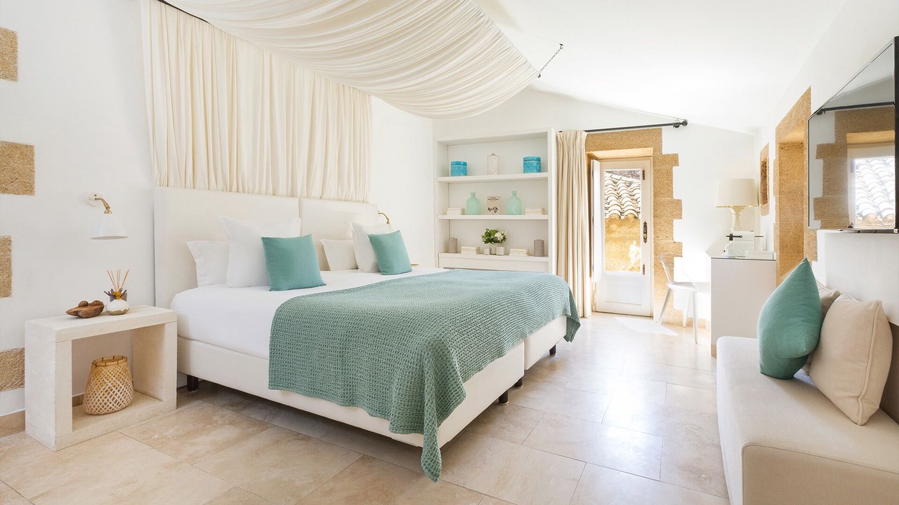 Photo of Bedroom in Castillon-du-Gard