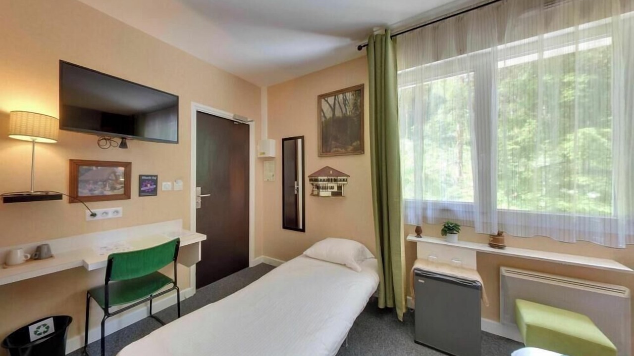Photo of Bedroom in Mereville