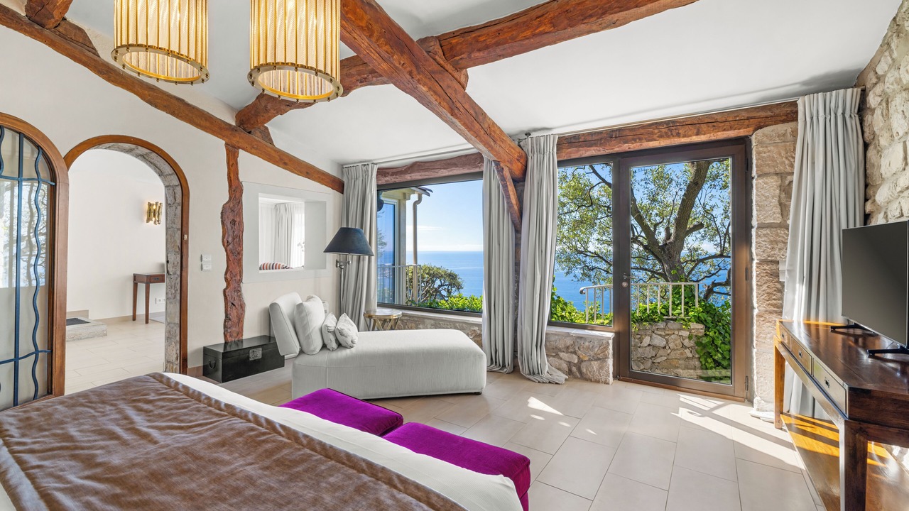 Photo of Bedroom in Old Town